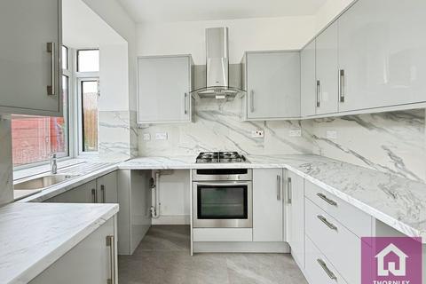 3 bedroom semi-detached house to rent, Hamel Street, Greater Manchester BL3