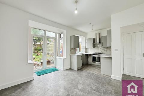 3 bedroom semi-detached house to rent, Hamel Street, Greater Manchester BL3