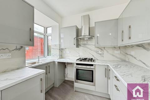 3 bedroom semi-detached house to rent, Hamel Street, Greater Manchester BL3