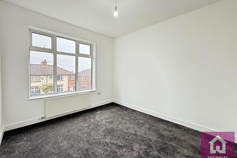 3 bedroom semi-detached house to rent, Hamel Street, Greater Manchester BL3