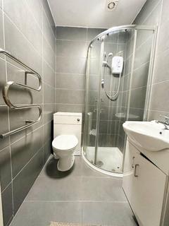 1 bedroom flat to rent, Cedar road, Leicester LE2