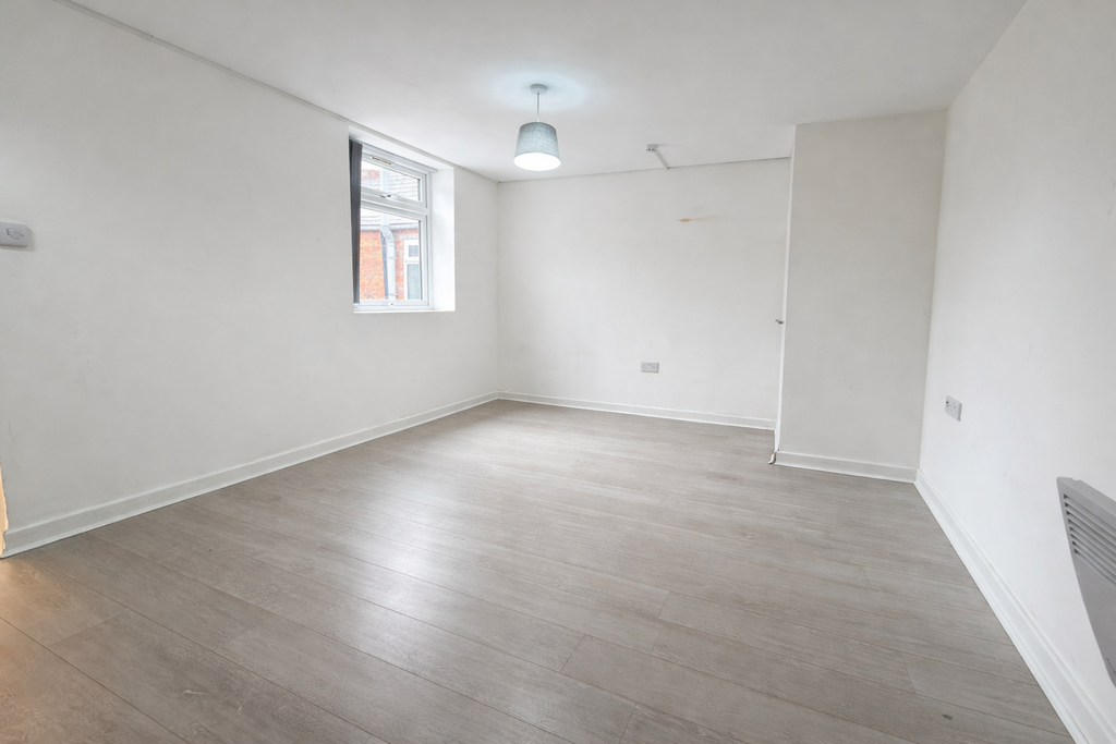 Apartment in Leicester, City of Leicester - View 3