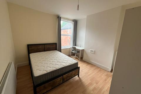 1 bedroom in a house share to rent, Leicester LE5
