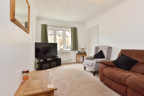 3 bedroom link detached house for sale, Winwood Close, Deanshanger, Milton Keynes