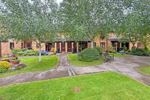 2 bedroom flat for sale, Wetherby Road, Charlwood, HG2