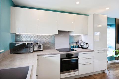 2 bedroom end of terrace house for sale, Skipper Walk, Ashford, TN24 9