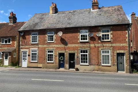 2 bedroom terraced house for sale, The Street Wrecclesham, Farnham