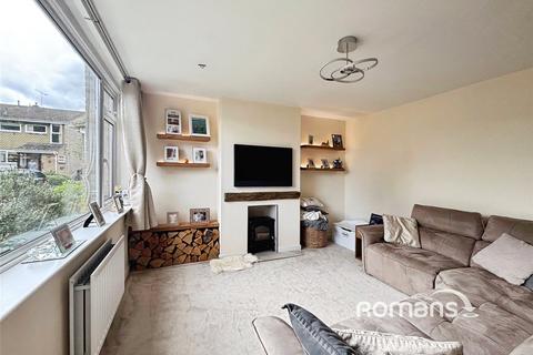 2 bedroom bungalow for sale, Frensham Close, Yateley, Hampshire