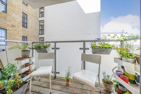 2 bedroom flat for sale, Bournemouth Road, Peckham, London, SE15