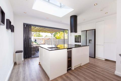 5 bedroom semi-detached house for sale, The Parkway, Iver Heath SL0