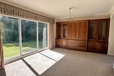 4 bedroom detached house for sale, Church Street, South Cave,