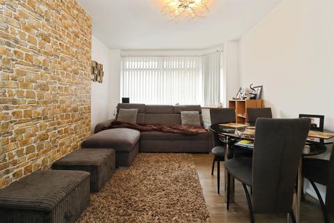 2 bedroom ground floor flat for sale, Rodway Road, Patchway, Bristol