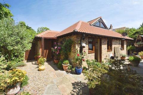 3 bedroom detached bungalow for sale, Percy Avenue, Broadstairs