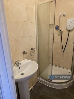 2 bedroom terraced house to rent, Fram St, Salford, M6