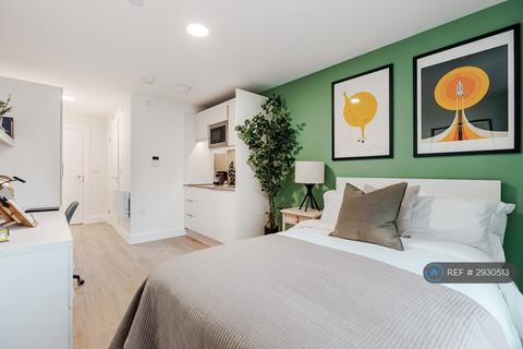 Studio to rent, Neal Drive, Cambridge, CB4