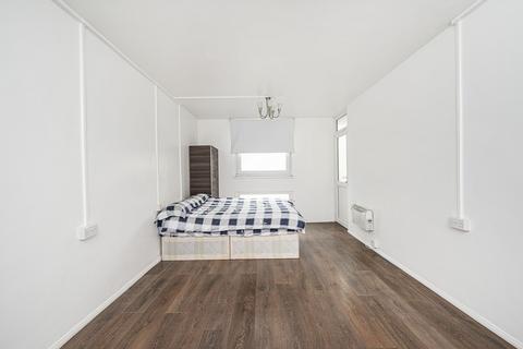Studio for sale, Pitsea Street, Limehouse, London, E1