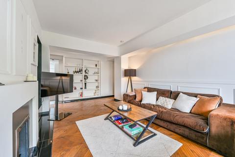 2 bedroom flat for sale, Portland Place, W1B, Marylebone, London, W1B
