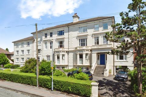 2 bedroom apartment for sale, Amherst Road, Tunbridge Wells