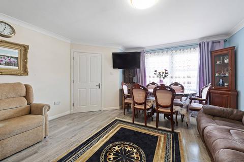 3 bedroom semi-detached house for sale, 16 Fernieside Place, Moredun, Edinburgh, EH17 7LF