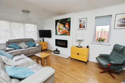 2 bedroom semi-detached bungalow for sale, Fulmar Grove, Liverpool, L12