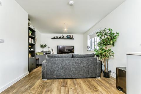 2 bedroom flat for sale, Nursery Rise, Thakeham, Pulborough, West Sussex, RH20