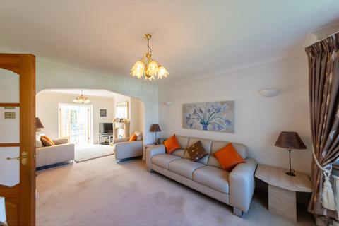 3 bedroom semi-detached house for sale, Meadow Crescent, Scwrfa, Tredegar