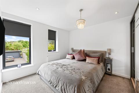 5 bedroom townhouse for sale, Windsor Gardens, Epsom