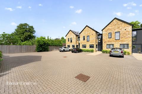 5 bedroom townhouse for sale, Windsor Gardens, Epsom