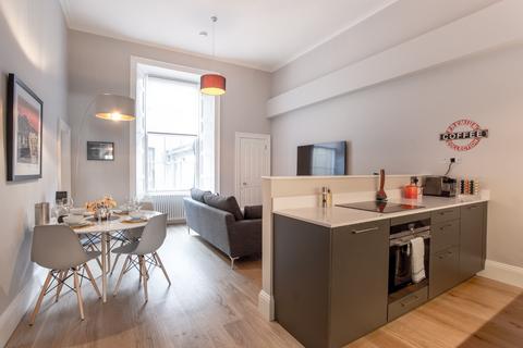 1 bedroom flat to rent, York Place, Edinburgh EH2