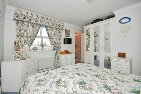 3 bedroom detached house for sale, Aspen Close, Buxton, SK17