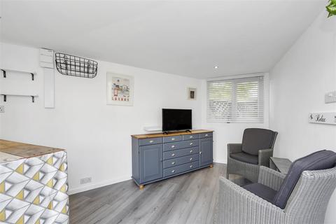 3 bedroom detached house for sale, Kingsworth Road, Bury St. Edmunds