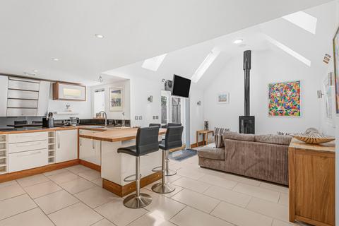 2 bedroom semi-detached house for sale, Stanford In The Vale, Oxfordshire, SN7