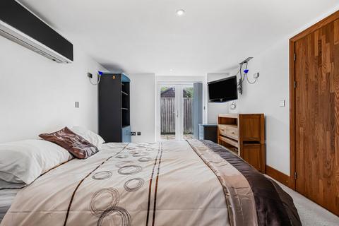 2 bedroom semi-detached house for sale, Stanford In The Vale, Oxfordshire, SN7