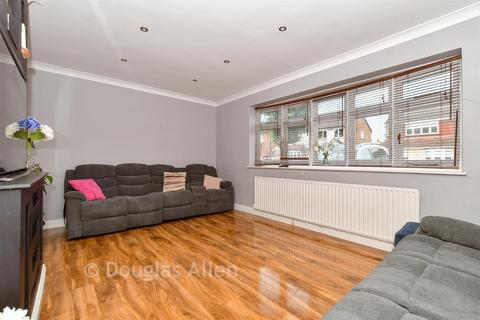 3 bedroom semi-detached house for sale, Oates Road, Romford RM5