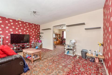 4 bedroom terraced house for sale, Speldhurst Close, Ashford, Kent