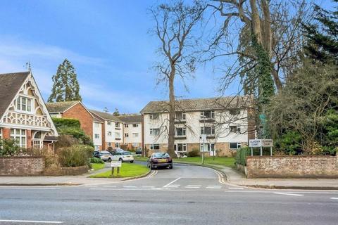 Flat - Cliveden Court, Cliveden Close, Brighton, BN1