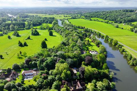 Land for sale, Magna Carta Lane, Wraysbury, TW19