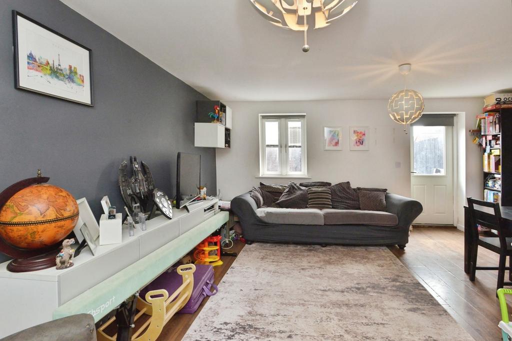 House in Buckinghamshire - View 5