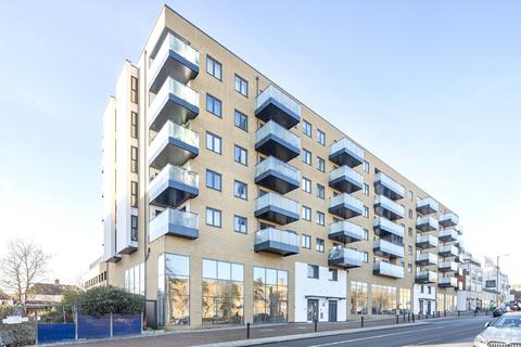 Retail property (high street) to rent, 3 Burnt Oak Broa Edgware HA8 5LD