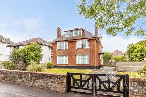 Flat - Dingle Road, Bournemouth BH5