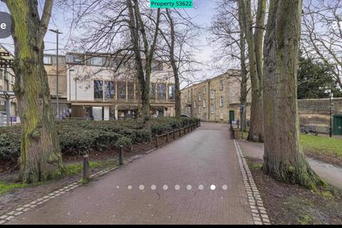 2 bedroom flat to rent, 20 Christ's Lane, Cambridge, CB1