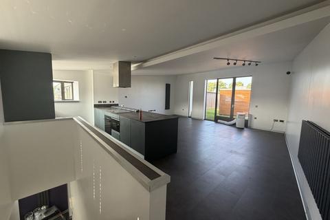 2 bedroom flat to rent, 20 Christ's Lane, Cambridge, CB1