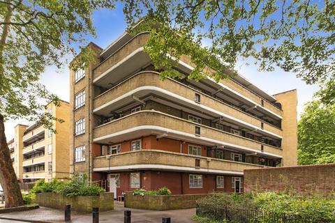 Highbury Estate, N5