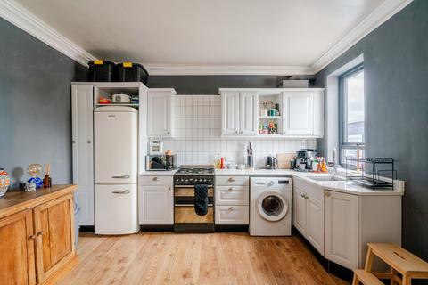 2 bedroom duplex for sale, Bristol BS8