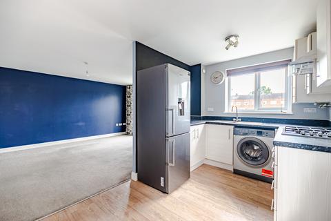 2 bedroom flat for sale, Pearsons Way, Leeds, LS14