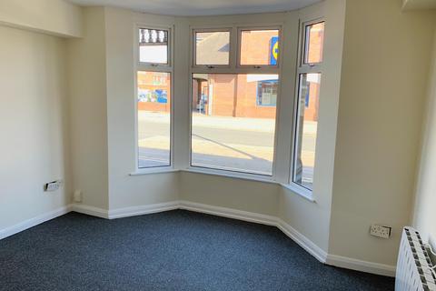 1 bedroom flat to rent, Doncaster Road, SCUNTHORPE