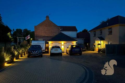 4 bedroom detached house for sale, Station Road, Ardleigh, Colchester