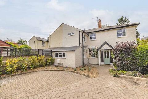 Horton Road, Datchet SL3