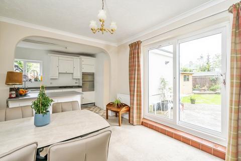 4 bedroom detached house for sale, Tennyson Road, Bognor Regis, West Sussex, PO21