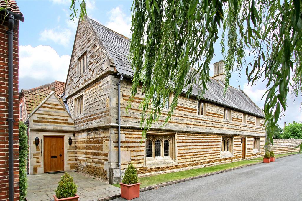 Hall Road, Brandon, Grantham, Lincolnshire 7 bed detached house £950,000